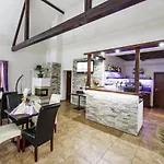 Hotel Wellness Anilife 4*
