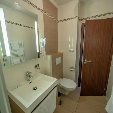 Hotel Wellness Life 4*