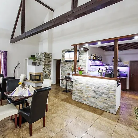 Hotel Wellness Anilife 4*